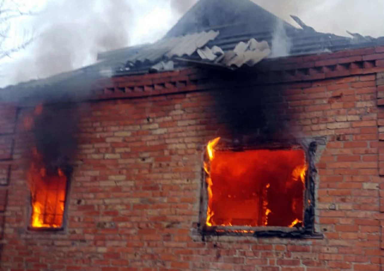 Ворог здійснив 1369 ворожих ударів по лінії фронту та житловому сектору на Донеччині