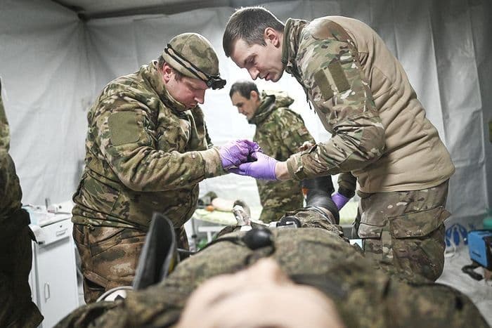 Медики російської окупаційної армії. Фото з відкритих джерел