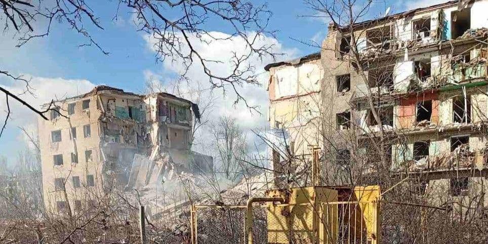 В результате обстрелов Донетчины известно о 2 погибших и 5 раненых гражданских (фото)