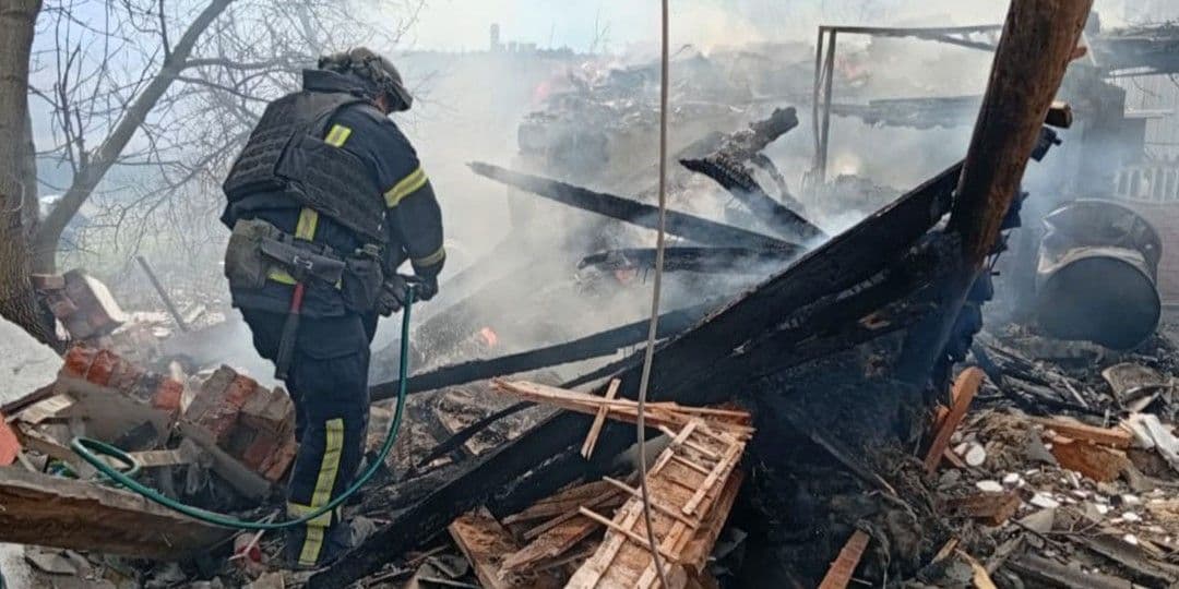 Обстріли Донеччині: руйнувань зазнали ще 40 цивільних об'єктів, зокрема 29 житлових будинків (фото)
