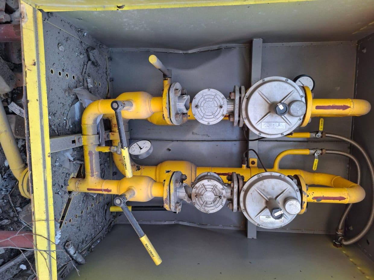 Пошкоджена газова мережа. Фото: Донецькоблгаз