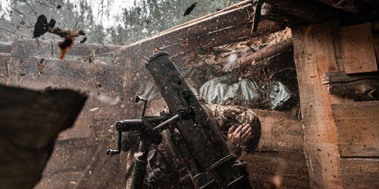 Стреляет миномет. Фото: Фото: 43 ОАБр