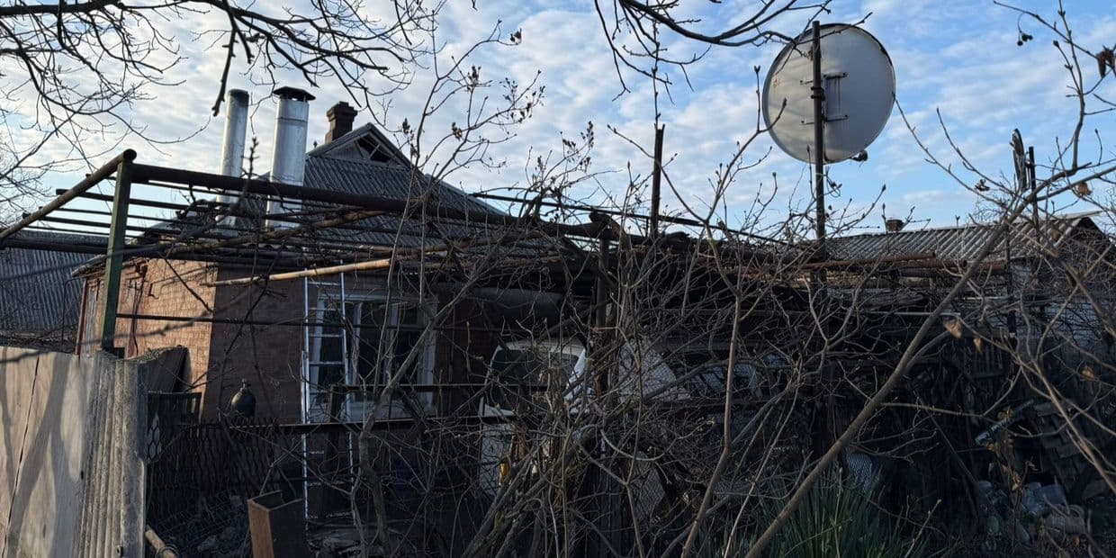 Рашисти 12 разів атакували населені пункти Донеччину, серед сотень евакуйованих — 36 дітей