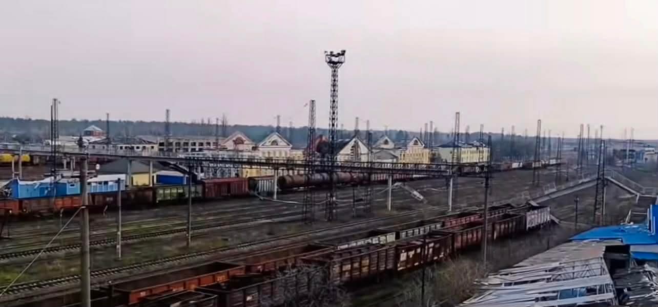 Враг пытается уничтожить переправы через реку Северский Донец, чтобы отрезать Лиман от логистики