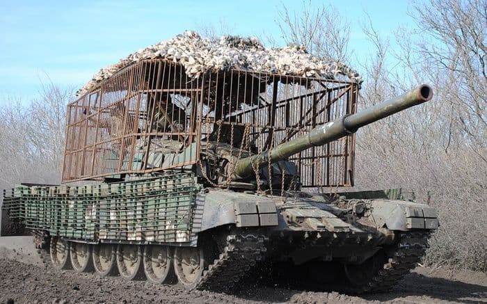 Танк російської окупаційної армії. Фото з відкритих джерел
