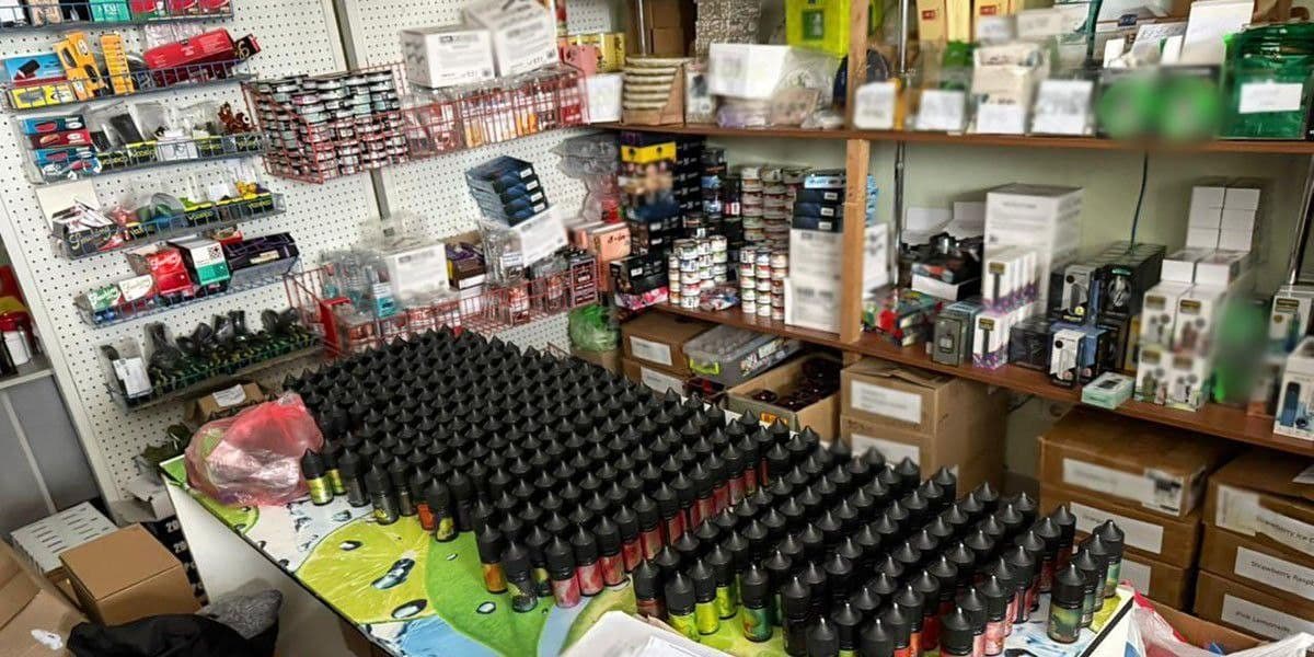 У Слов'янську викрили групу наркоторговців, які збували електронки з канабісом (фото)