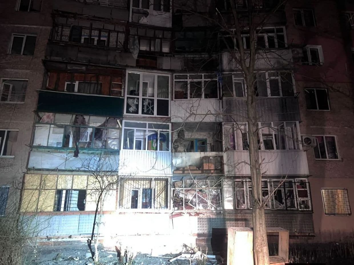 Росіяни 15 разів атакували Донеччину, серед евакуйованих — 18 дітей