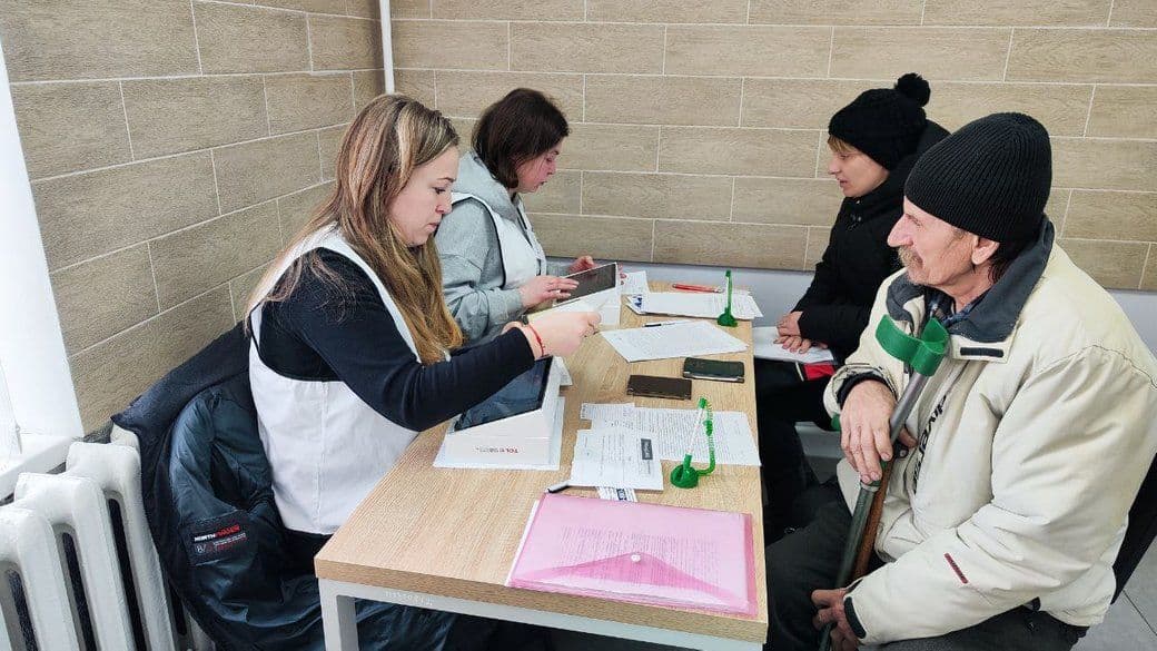 <em>На Житомирщині переселенці, зокрема з Новодонецької громади, отримують фінансову та гуманітарну допомогу. Ілюстративне фото: Суспільне Луцьк</em>