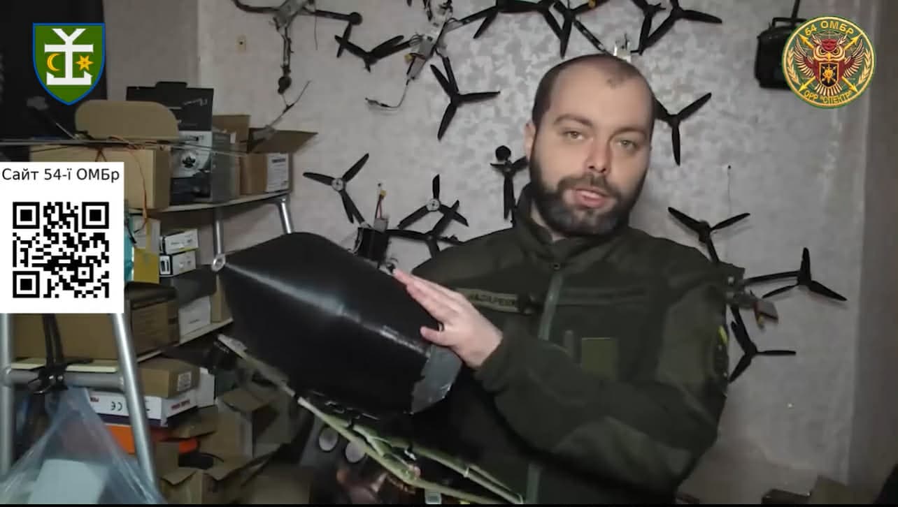 <em>Скрін з відео 54 ОМБр. Бійці 54 ОМБр на Слов’янському напрямку виявляють та знищують всі типи радіокерованих ворожих дронів </em>