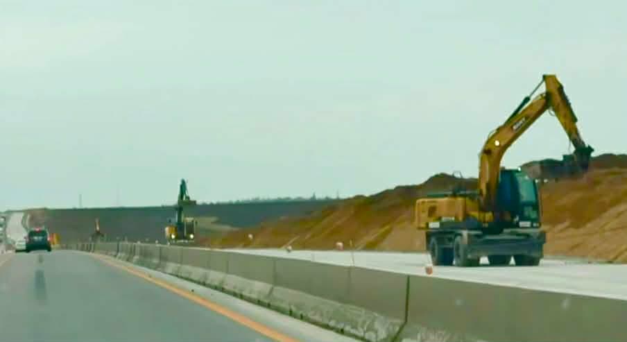 У Центрі вивчення окупації розповіли, яку роль у вивезенні награбованих окупантами ресурсів з ТОТ відіграє залізниця біля узбережжя Азовського моря