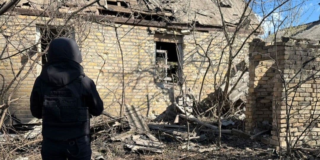 Загиблі, поранені, руйнування: поліція Донеччини продовжує документувати воєнні злочини рф