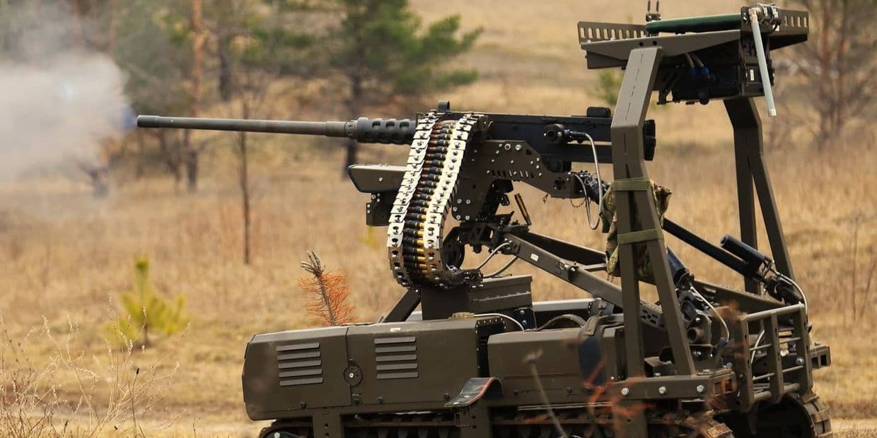 Стріляє НРК із кулеметом. Фото: 22 ОМБр