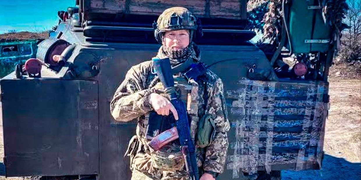 Штурмовику з Луганщини, який провів 343 дні на "нулі", присвоєне звання Героя України (фото)