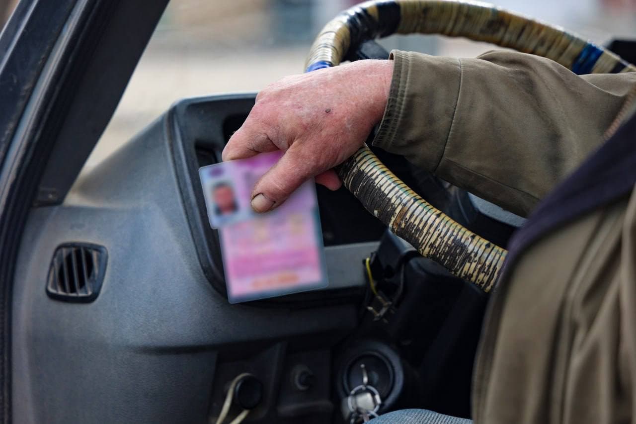 Перевірка документів на окупованій Луганщині. Фото з відкритих джерел