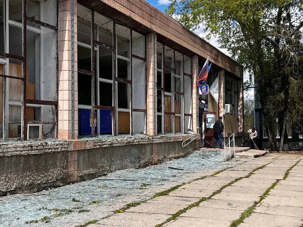 Последствия удара. Фото из открытых источников