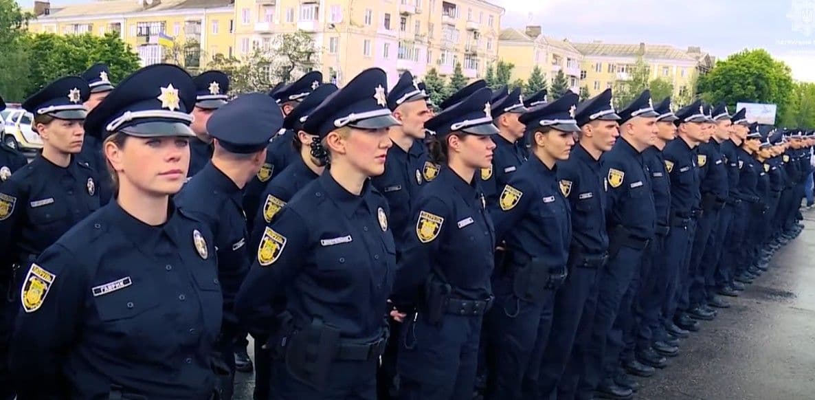 Патрульна поліція Краматорська та Слов'янська відзначає 10-річчя (архівне відео)