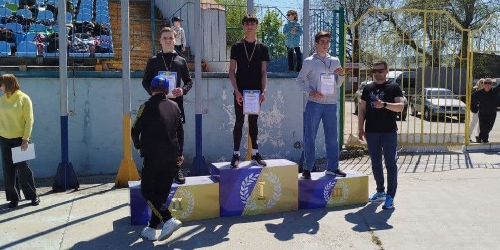 Спортсмени з Костянтинівської КДЮСШ — серед переможців відкритого чемпіонату Кіровоградщини з легкої атлетики (фото)