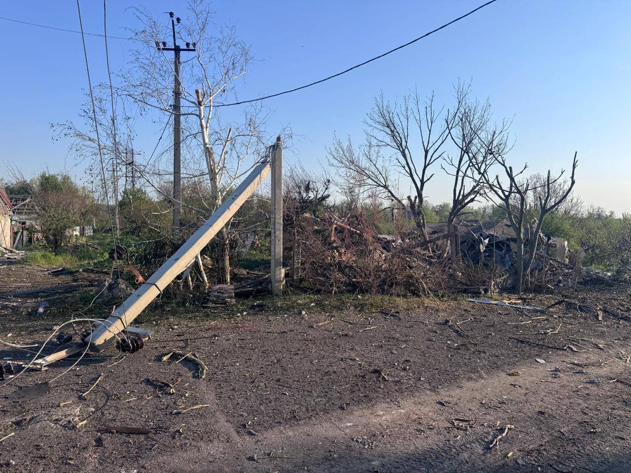 Наслідки російського обстрілу Донеччини. Фото: Facebook/Вадим Філашкін