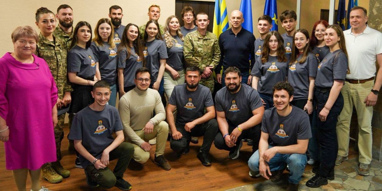 Филашкин отметил членов Молодежного совета при Донецкой ОГА