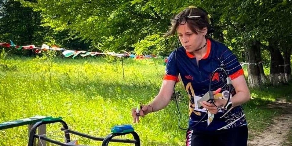 Юна спортсменка з Донеччини здобула "срібло" чемпіонату України зі спортивної радіопеленгації