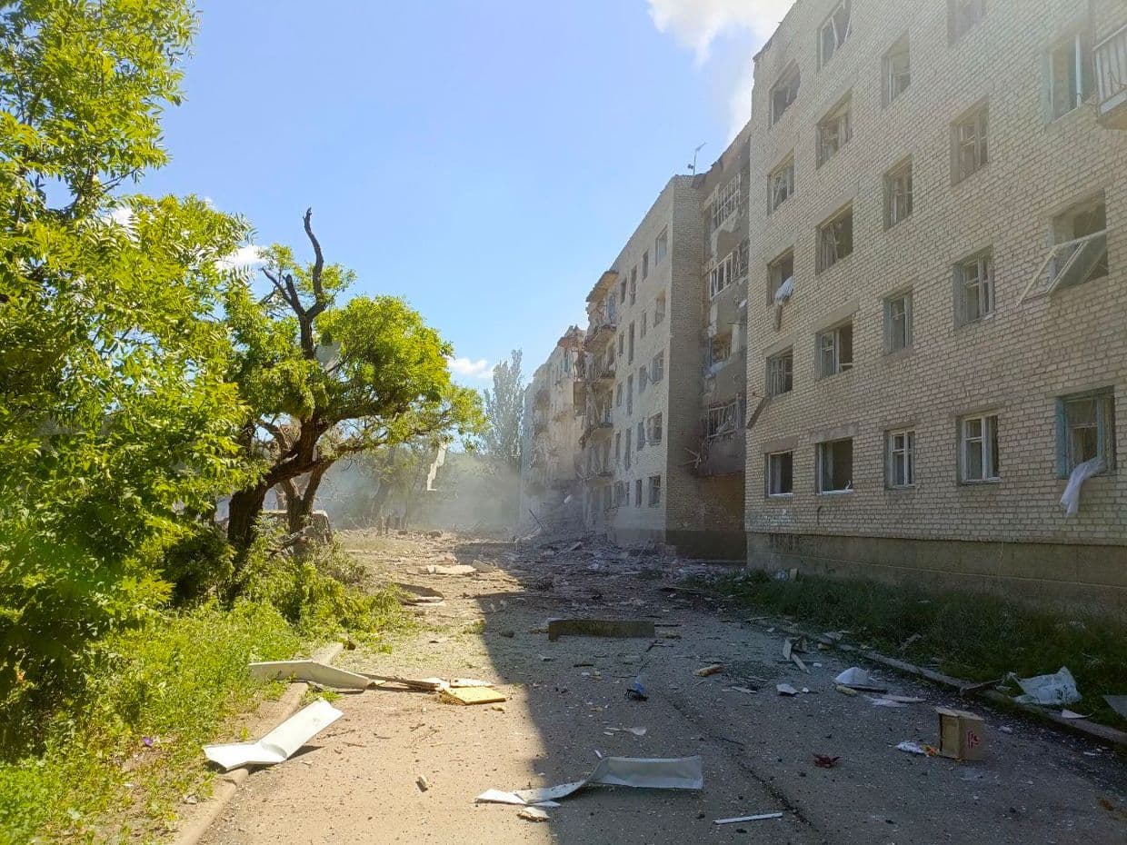 Рашисти 20 разів обстріляли населені пункти Донеччини: з лінії фронту евакуйовано 335 людей