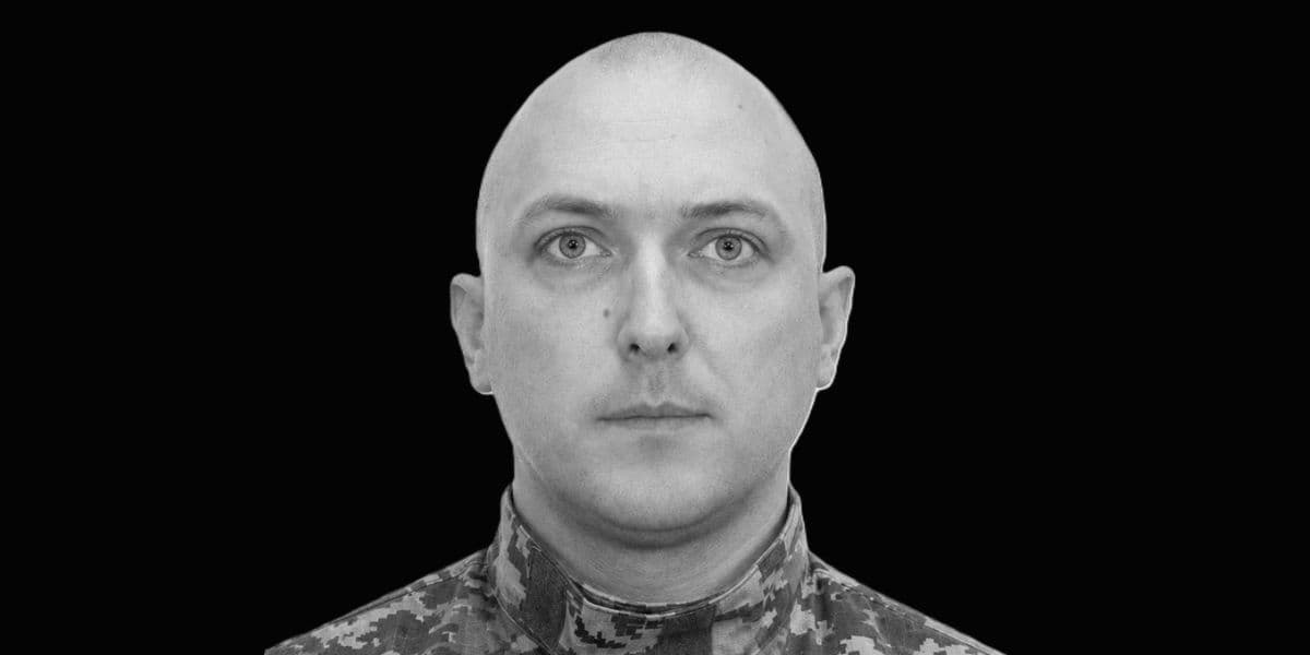 В Славянске простились с погибшим на войне младшим сержантом Андреем Петренко