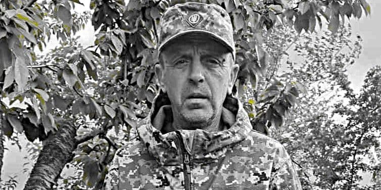 В останню путь провели загиблого старшого солдата Олександра Амеліна зі Слов'янська (фото)