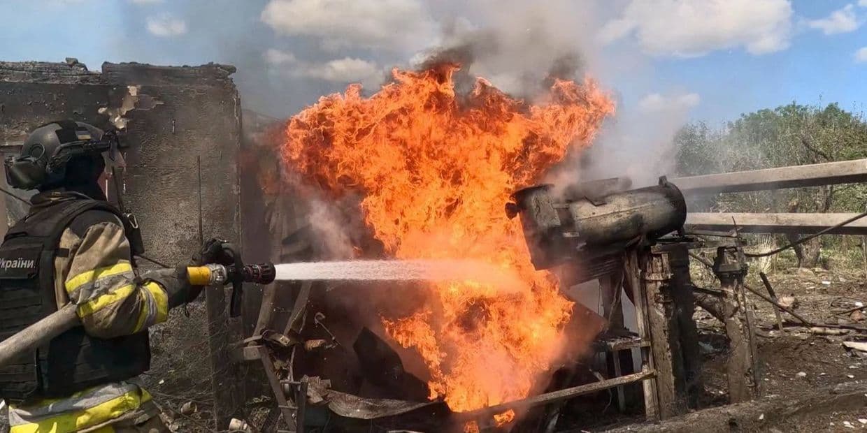 У Дружківці та Біленькому палали пожежі, викликані ворожими обстрілами (фото, відео)