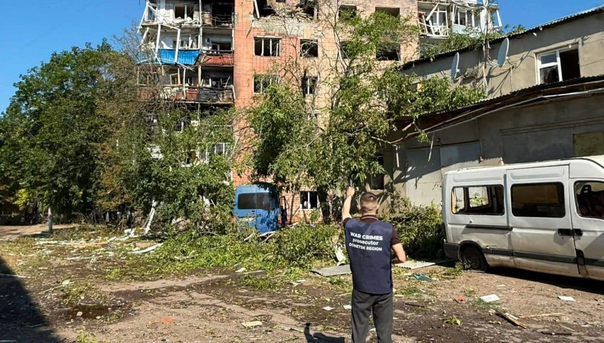 В прокуратуре сообщили, что один человек погиб под обломками дома в Краматорске, и рассказали о пострадавших