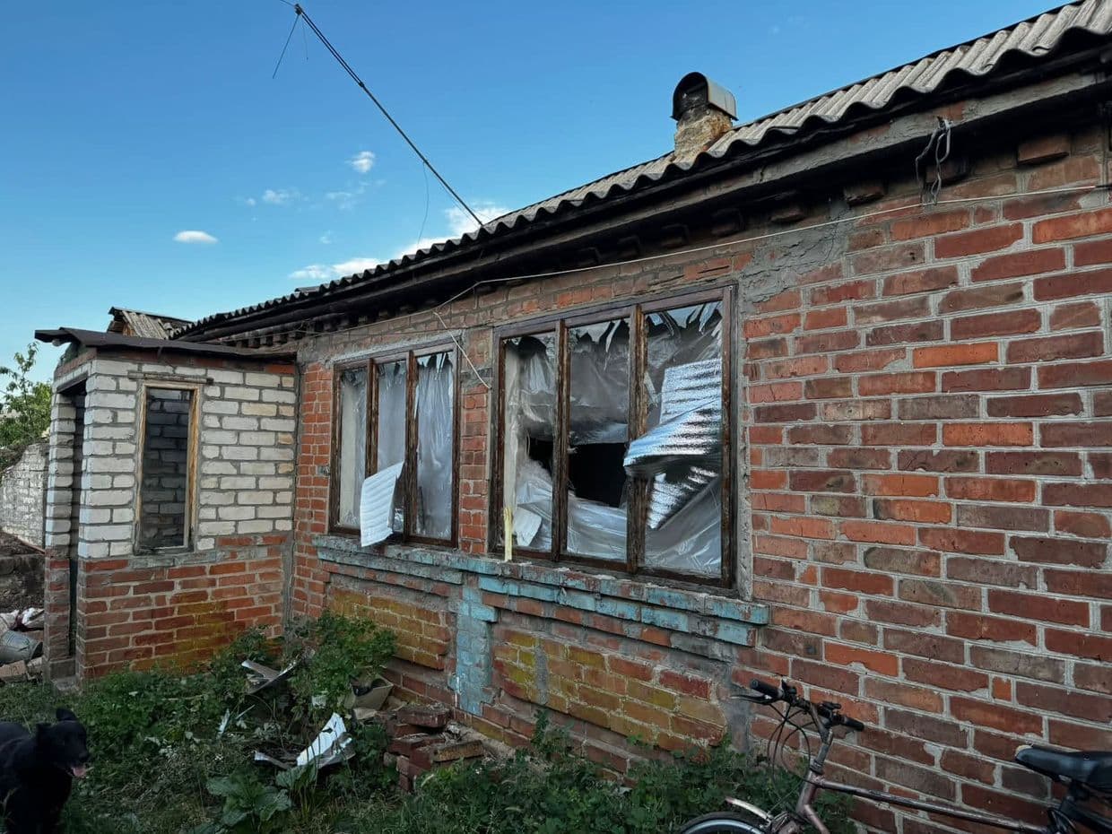 Обстріли Словʼянська: поранено 18-річну дівчину