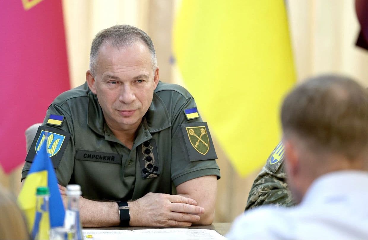 У Генштабі ЗСУ прокоментували інформацію про "звільнення" Головнокомандувача ЗСУ Олександра Сирського і начальника Генштабу
