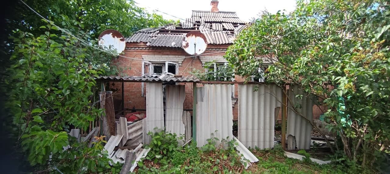 36 ворожих обстрілів за добу: з прифронтових громад Донеччини евакуювали понад 100 дітей