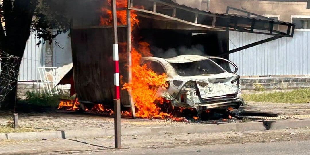 По Славянску россияне ударили 6 КАБами и 4 дронами, а на Краматорск направили 9 беспилотников (фото)