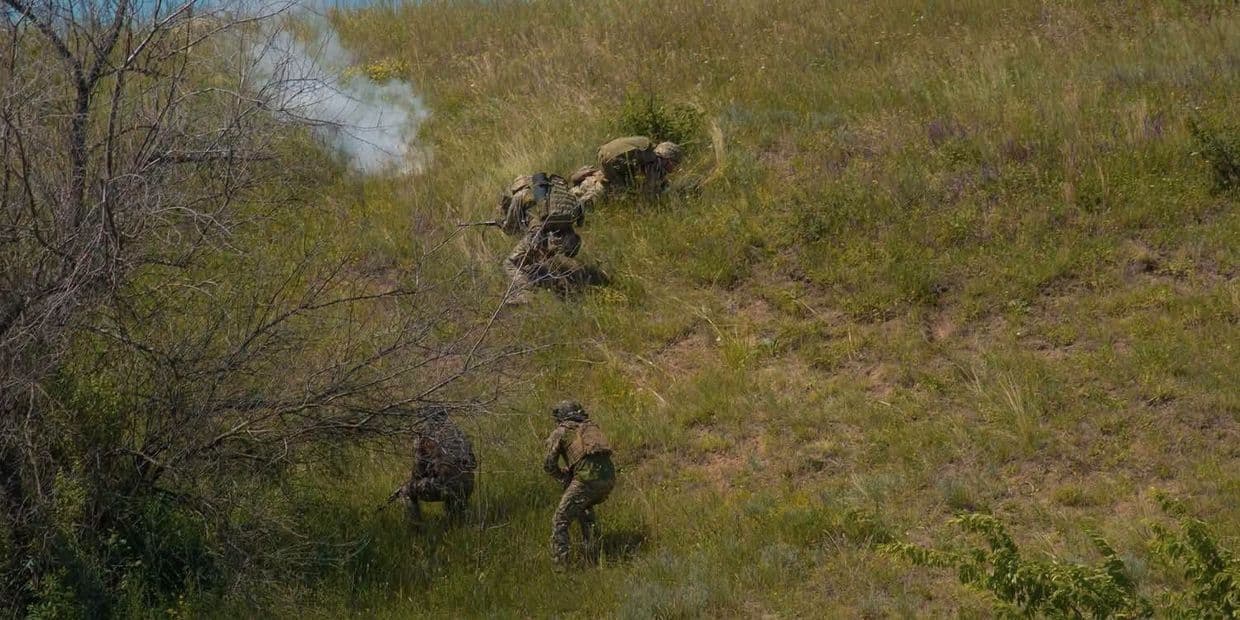 Українські захисники. Фото: 116 ОМБр