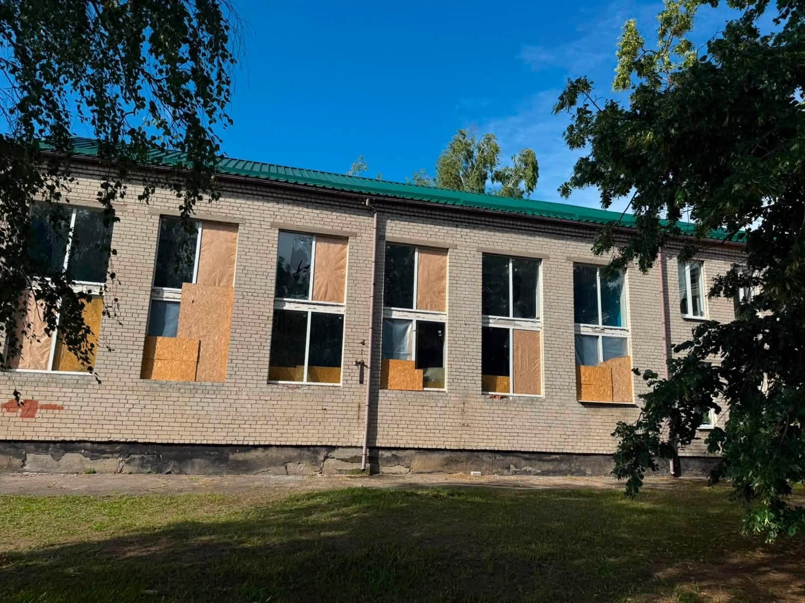 Доба на Донеччині у цифрах: 13 ударів по по цивільних і майже 900 евакуйованих