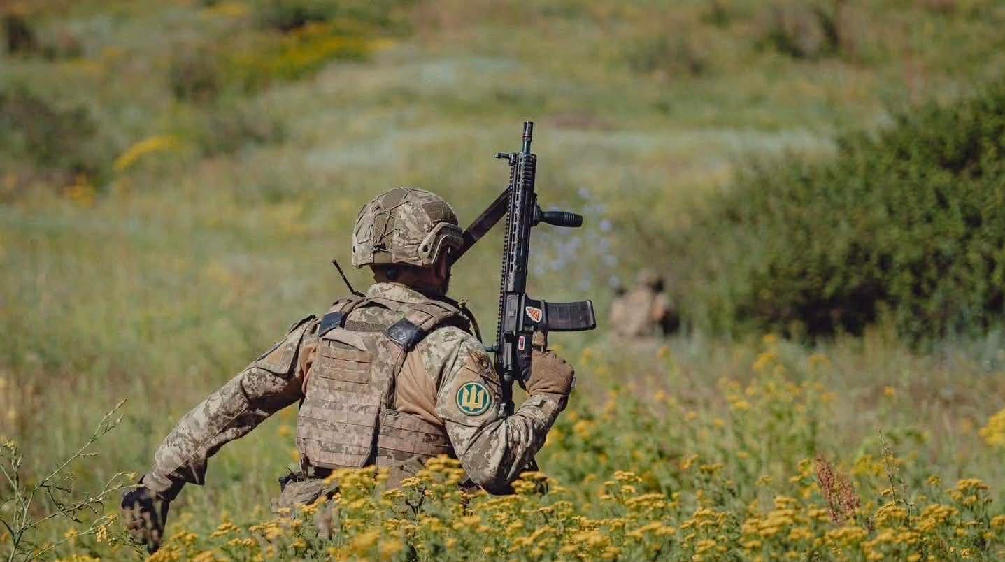 Українські захисники успішно відбили вісім атак ворога поблизу Костянтинівки