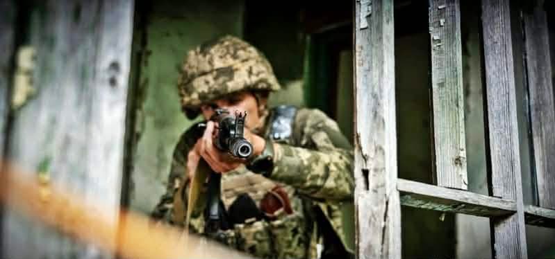 <em>Фото: 43-я отдельная механизированная бригада. Украинский военнослужащий.</em>
