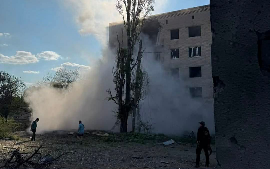 Внаслідок ворожих обстрілів на Донеччині є п’ятеро загиблих і шість поранених