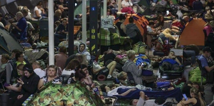 Понад 56 тис. людей у Києві провели ніч на 30 липня 2026 року у метро, рятуючись від ракет і дронів. Фото: Telegram/Омбудсман Лубінець Дмитро