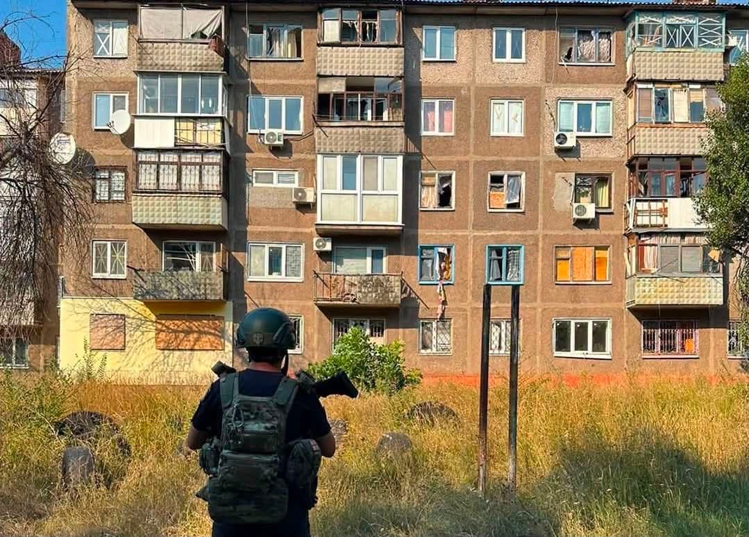 <em>Наслідки обстрілів на Донеччині. Фото: поліції</em>