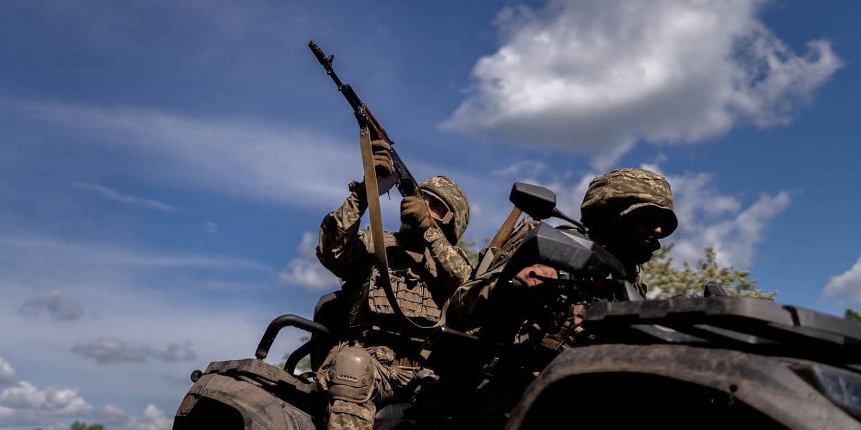 Українські захисники. Фото: 21 ОМБр