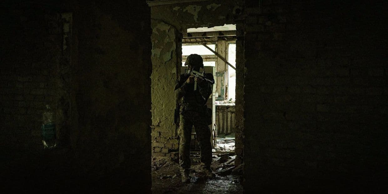 Український захисник. Фото: 101-ша окрема бригада охорони ГШ ЗСУ ім. генерал-полковника Генадія Воробйова