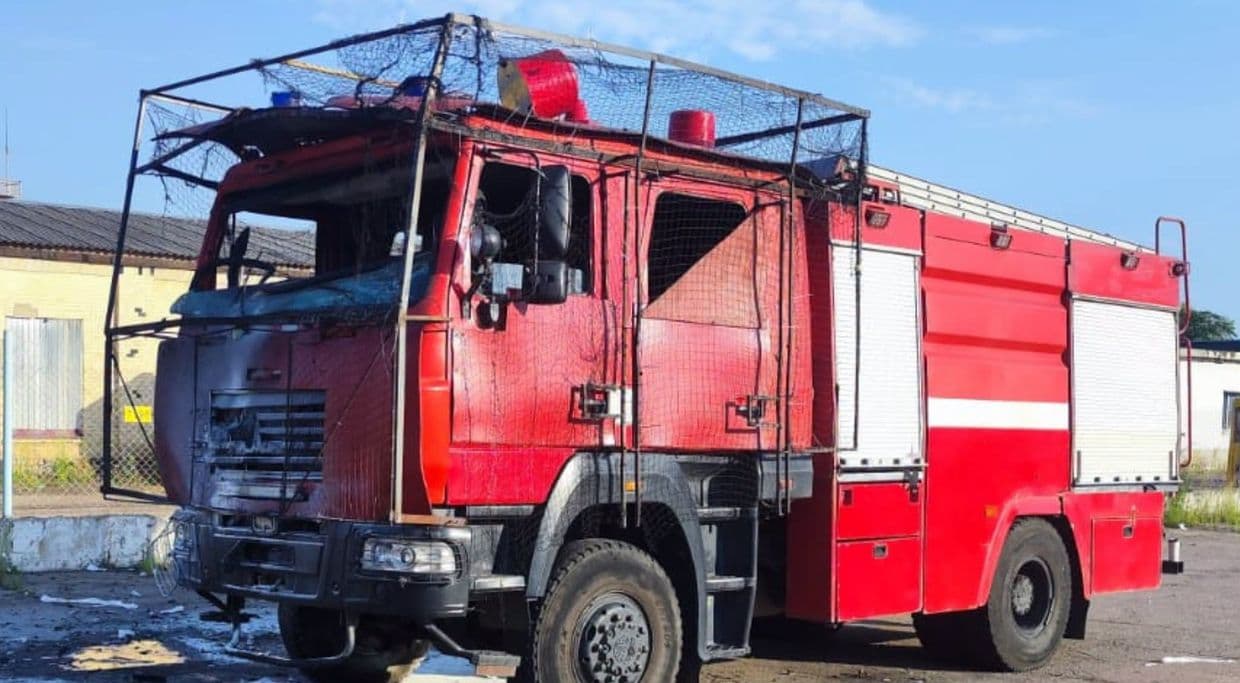 Уночі в Краматорську вогнеборці потрапили під повторну дронову атаку (фото, відео)