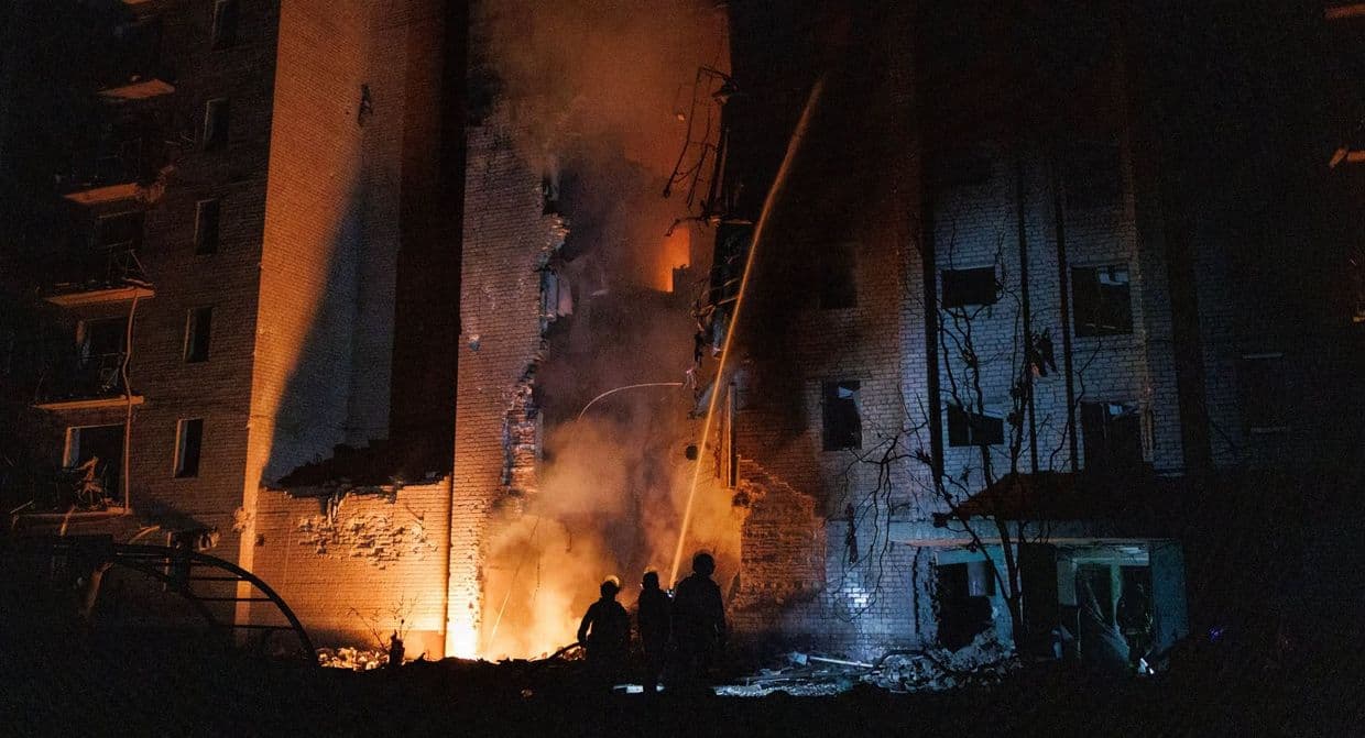 У Краматорську надзвичайники врятували 6 людей та ліквідували пожежі у житлових будинках (фото)