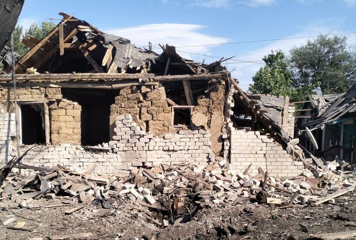 Поліціянти зафіксували наслідки атак рашистів на 9 населених пунктів Донеччини (фото)