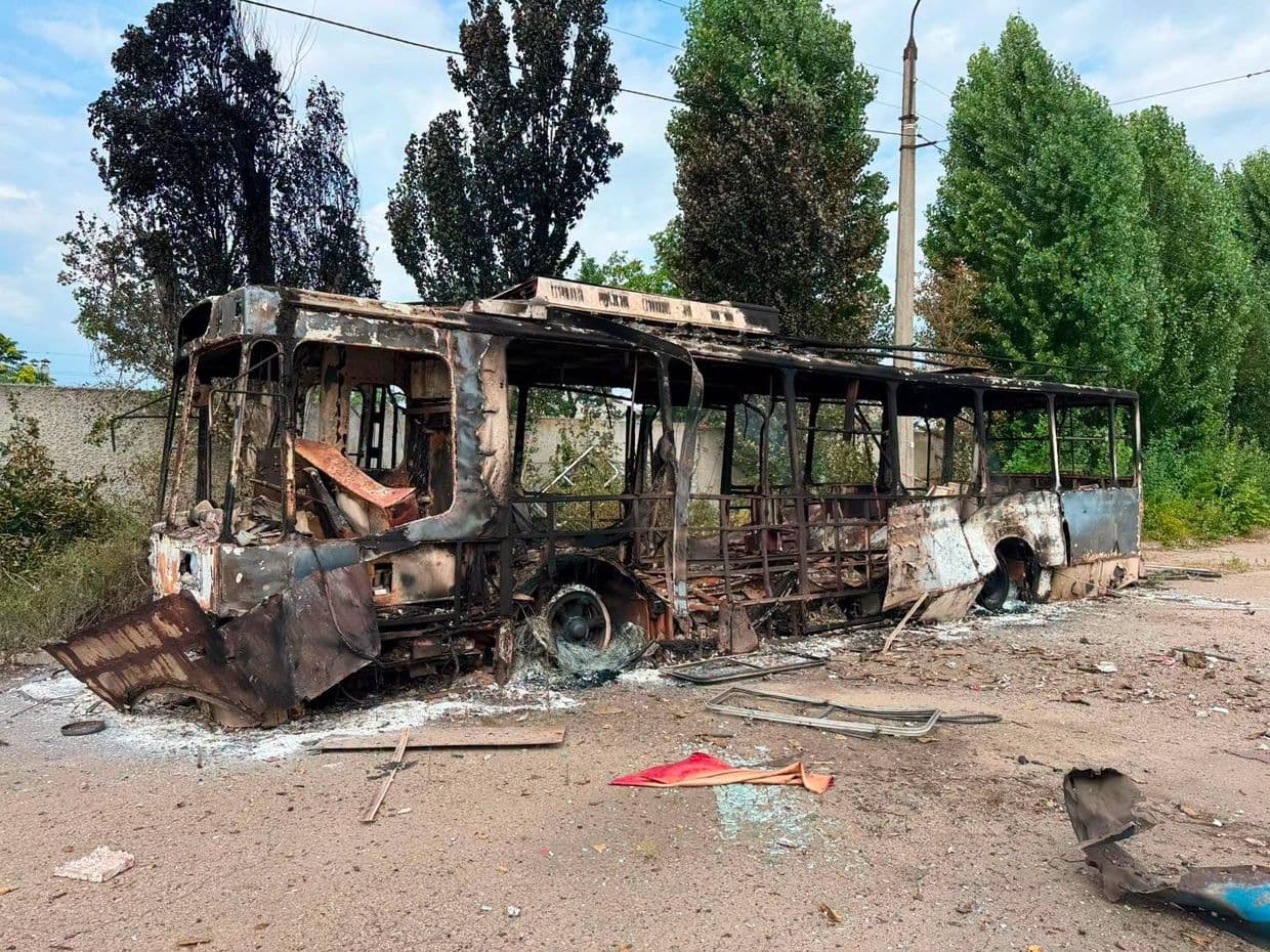 Унаслідок 42 ударів по Донеччині 1 людина загинула та 16 були поранені (фото)