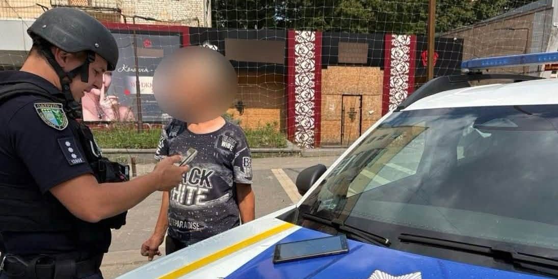 У Краматорську на Донеччині патрульні виявили п'яного водія на Dacia