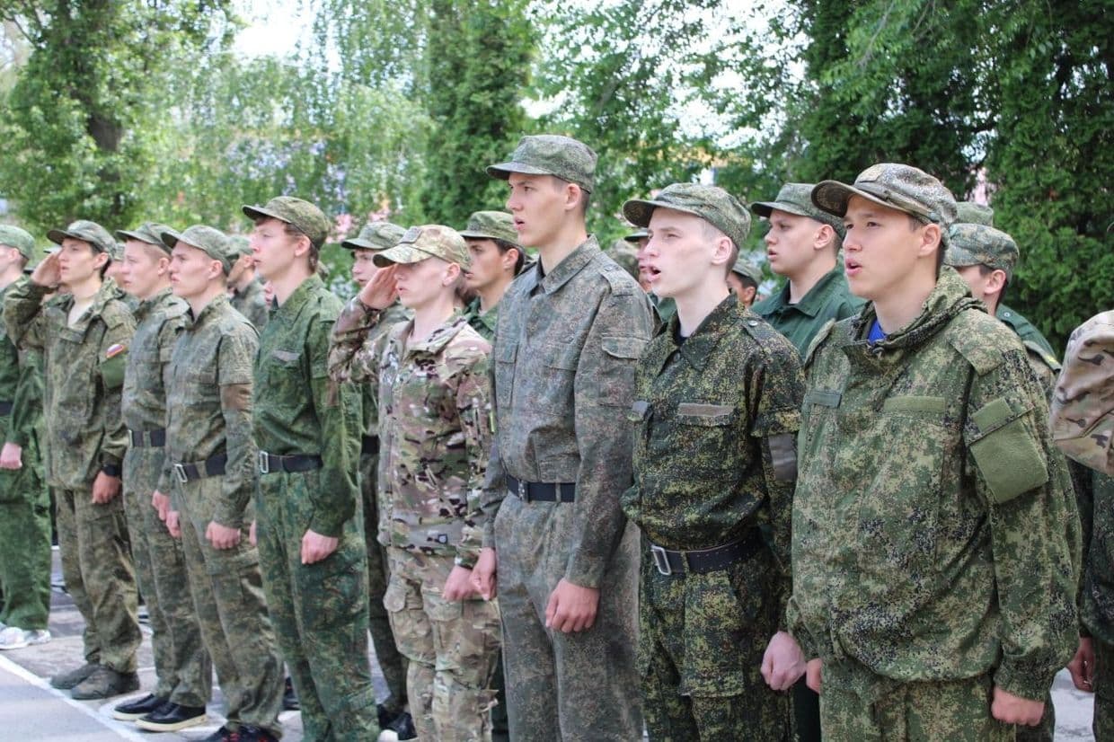 На зборах "Гвардєєц" у росії. Фото з відкритих джерел