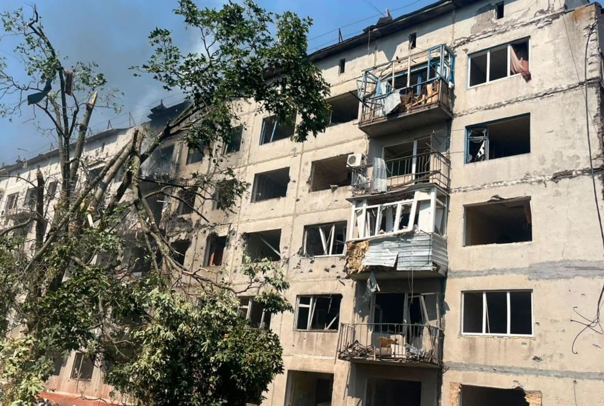 Рашисти скинули на Краматорськ 4 авіабомби: поранено дитину