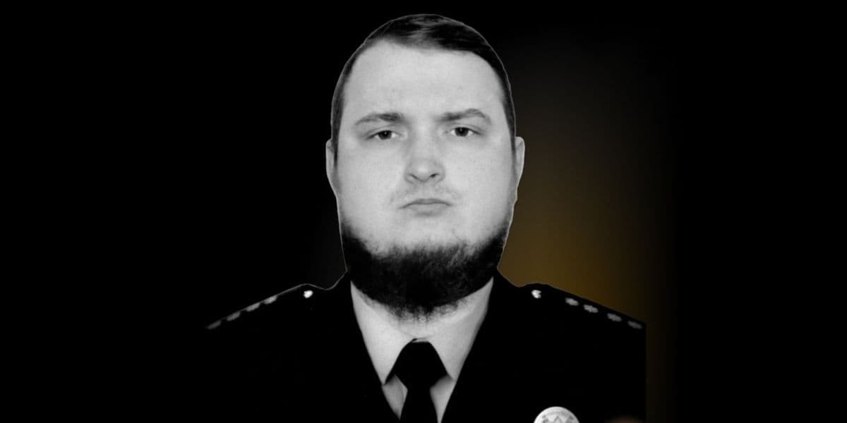 На щите вернулся 27-летний капитан полиции Игорь Диков с Донетчины